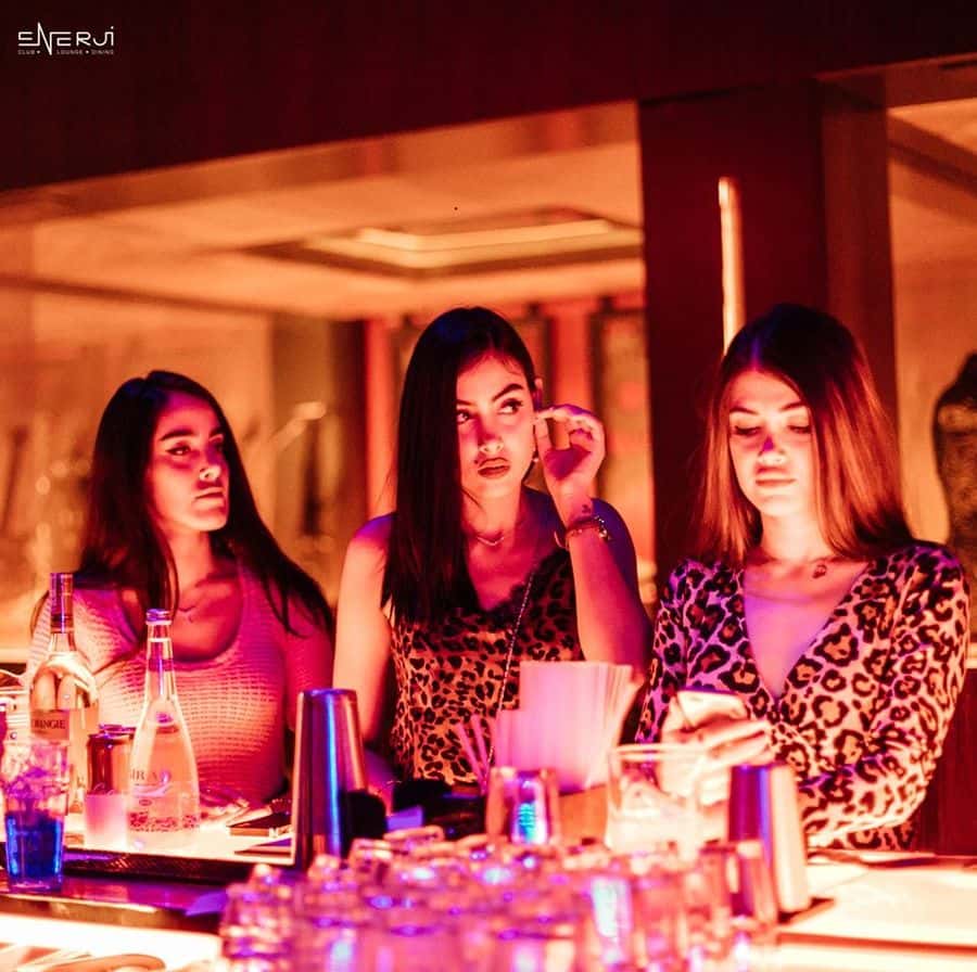 Girls having sex in Baku