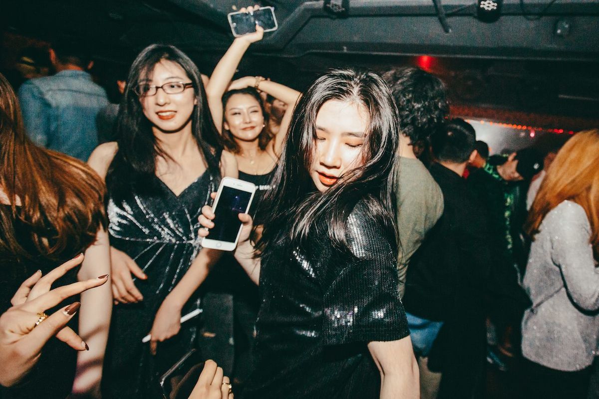 Dating apps for teenagers in Suzhou