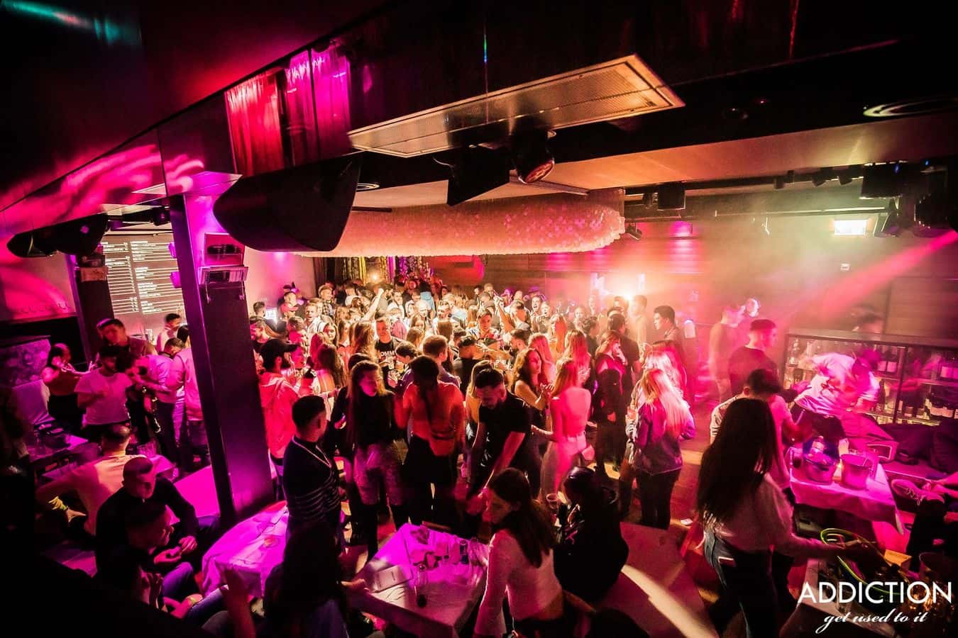 How to Date Girls in Zurich Where to Find Love and Relationship